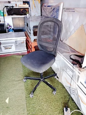 Unique Adjustable Office Chair
