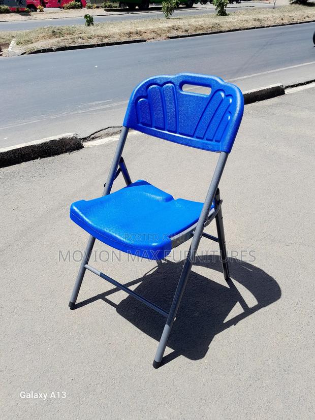 Blue Foldable Relaxing Chair - main view