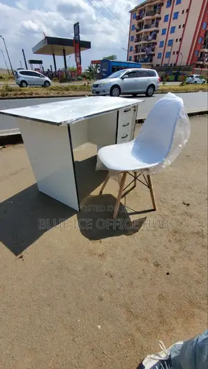 Eames Office Desk Set