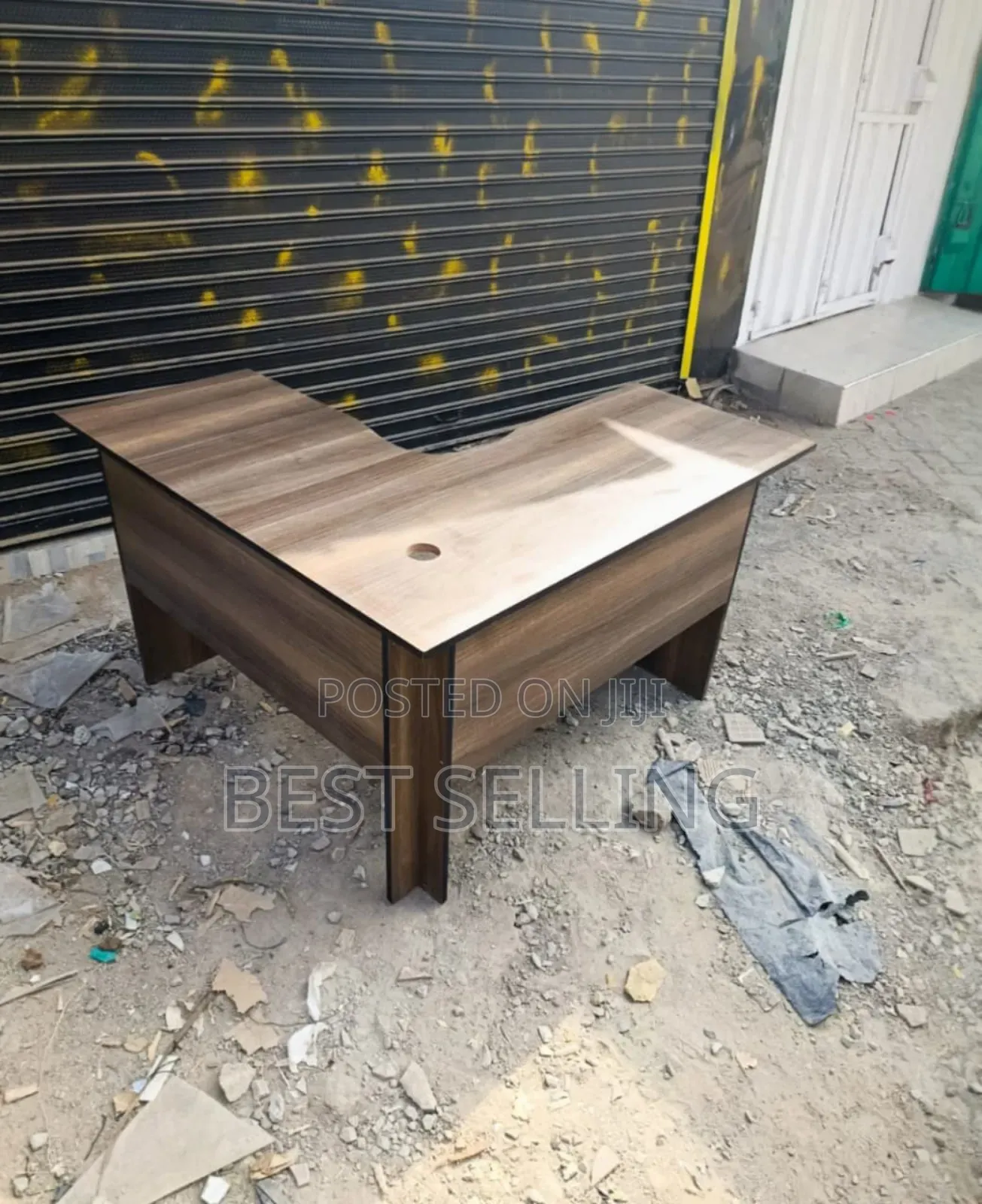 1.2m Brown L Shape Office Desk