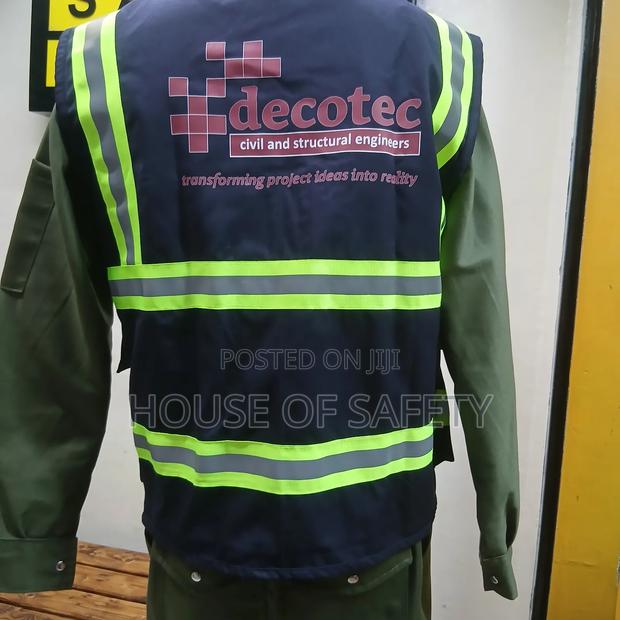 Adventure Safaris Half Jackets Sleeveless - thumbnail 3