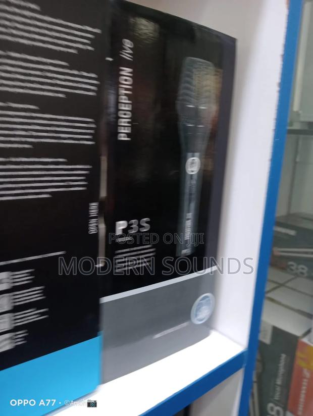 Akg Handheld Dynamic Microphone - main view