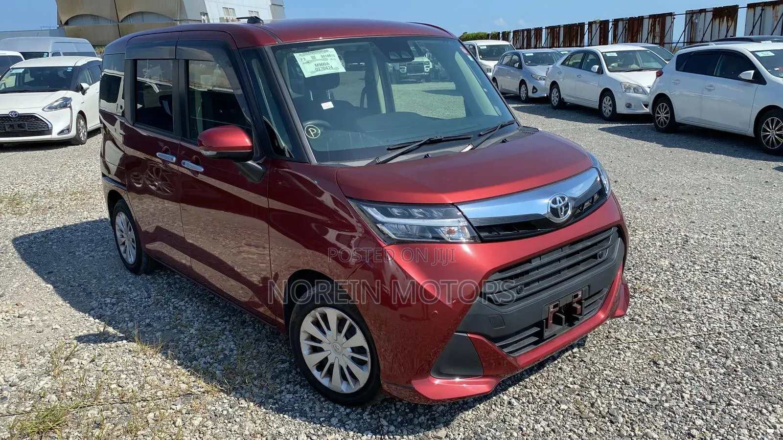 Toyota Roomy 2019 Red