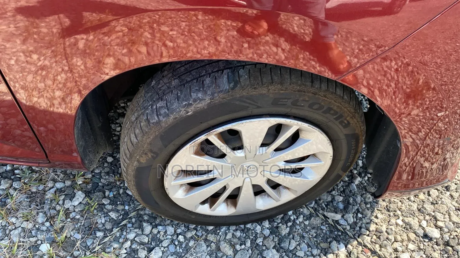 Toyota Roomy 2019 Red