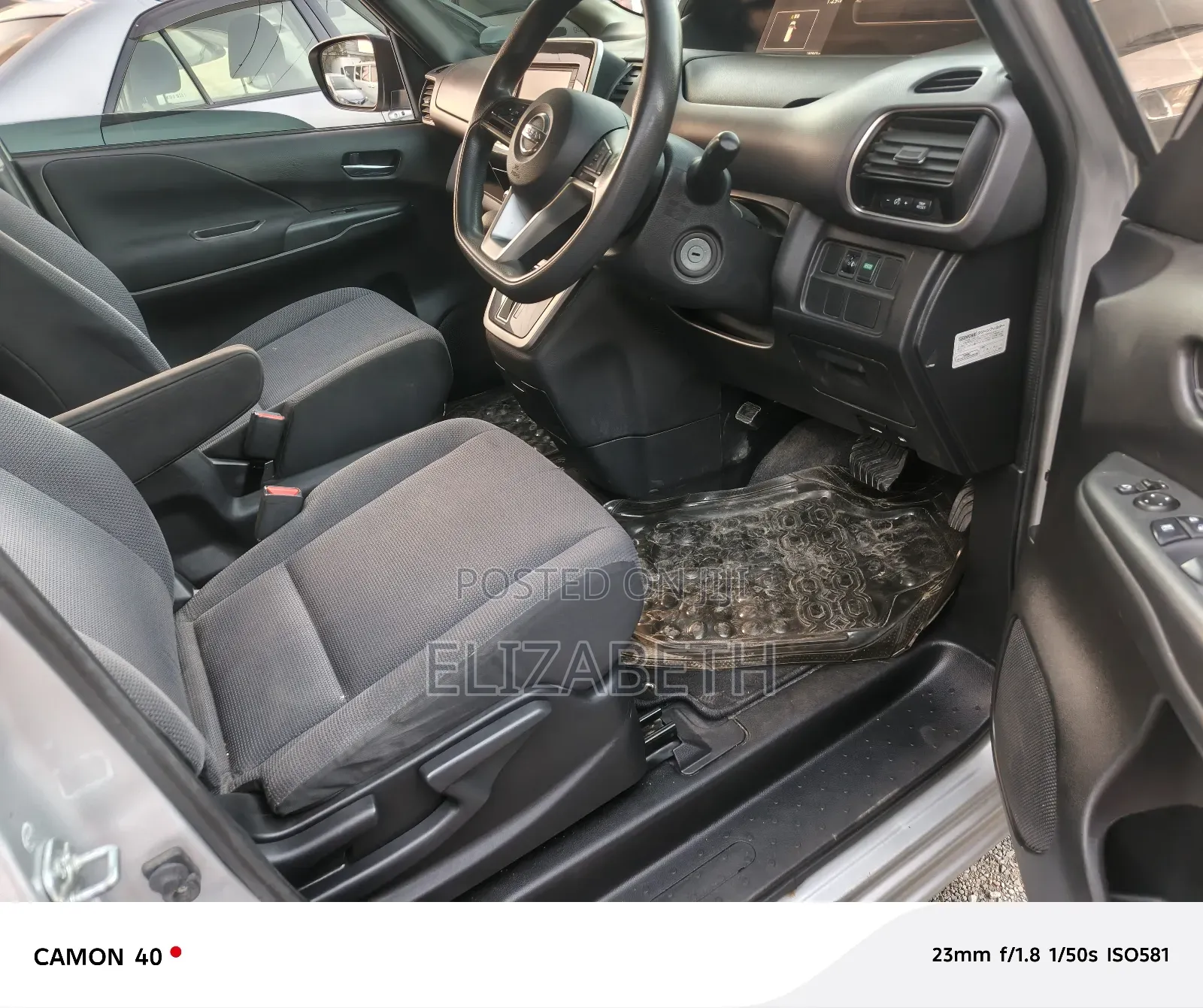Nissan Serena 2017 Silver