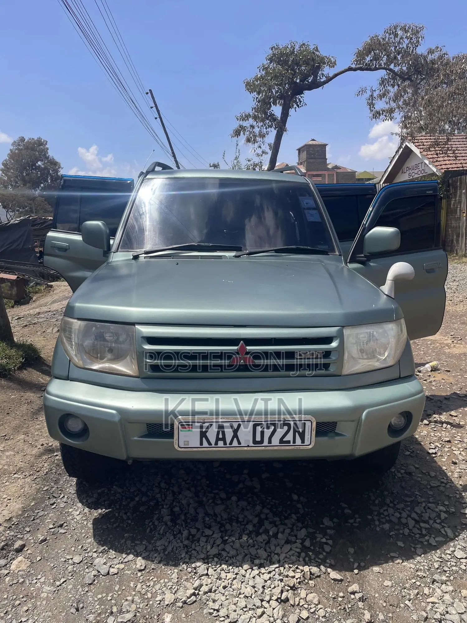 Mitsubishi Pajero IO 1999 Green