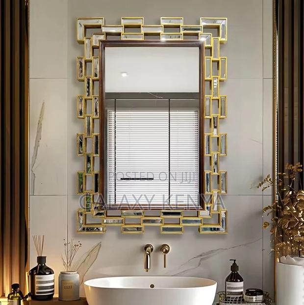 Creative Entrance Decorative Wall Mirror - main view