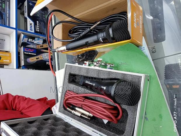 BNK Professional Wired Microphone B-1. - main view