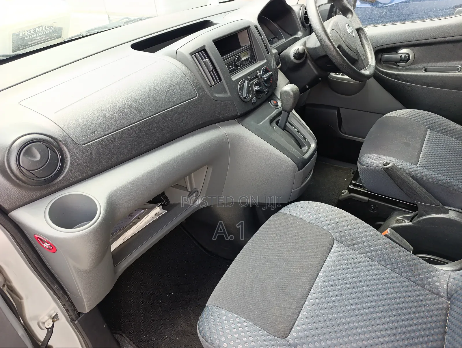 Nissan NV200 SV 2018 Silver