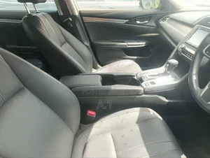 Honda Civic 2019 White