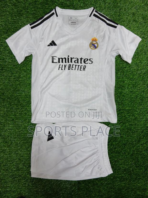 Real Madrid Home Junior Jersey - thumbnail 2