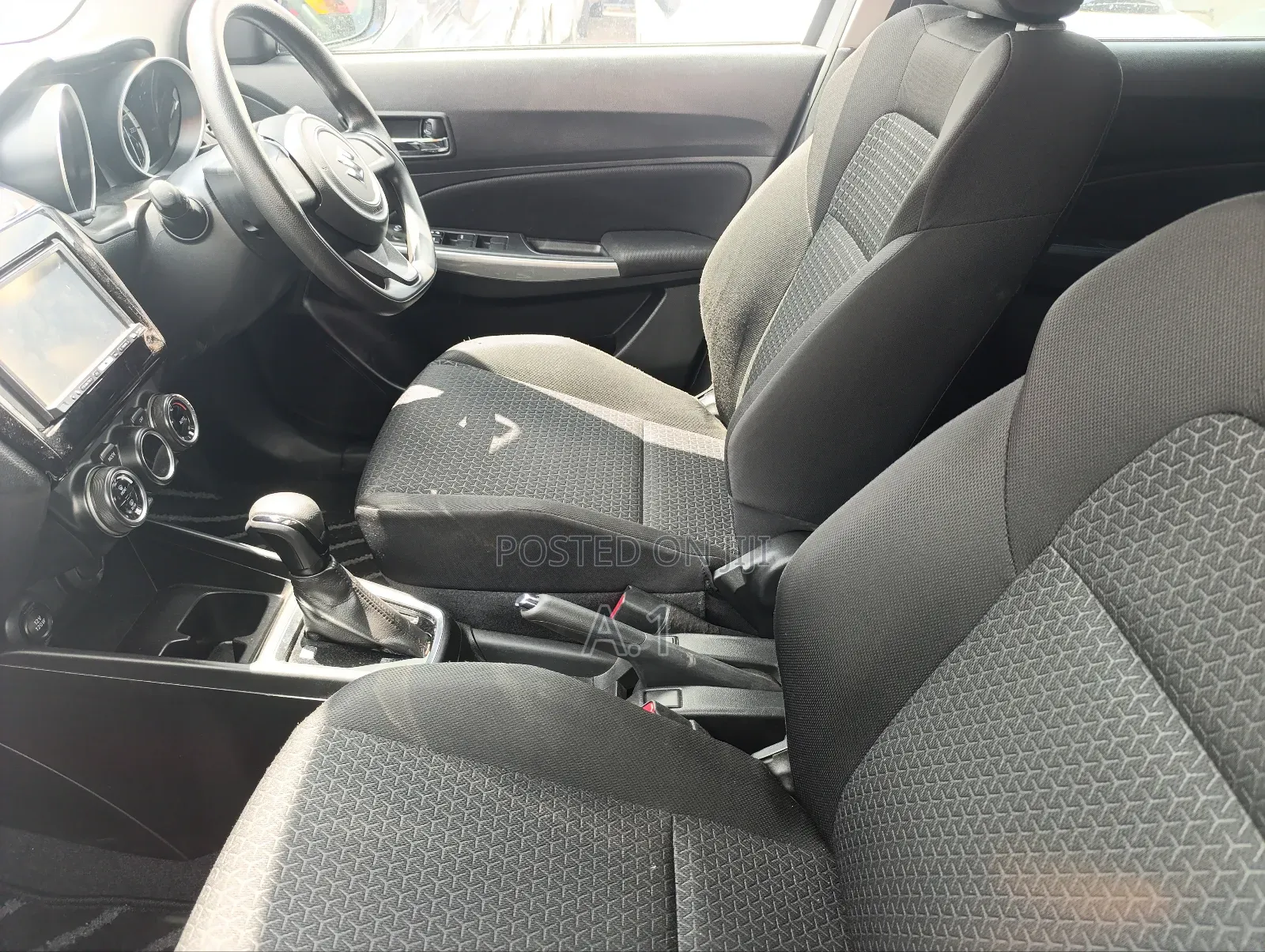 Suzuki Swift 2018 Silver