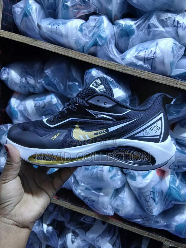 Nike Zoom U - thumbnail 2