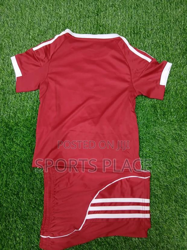 Liverpool Red Home Junior Jersey - thumbnail 3