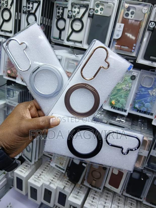 Samsung Fold 6 Clear Back Cover With Magnetic Stand & Front Protector - thumbnail 2