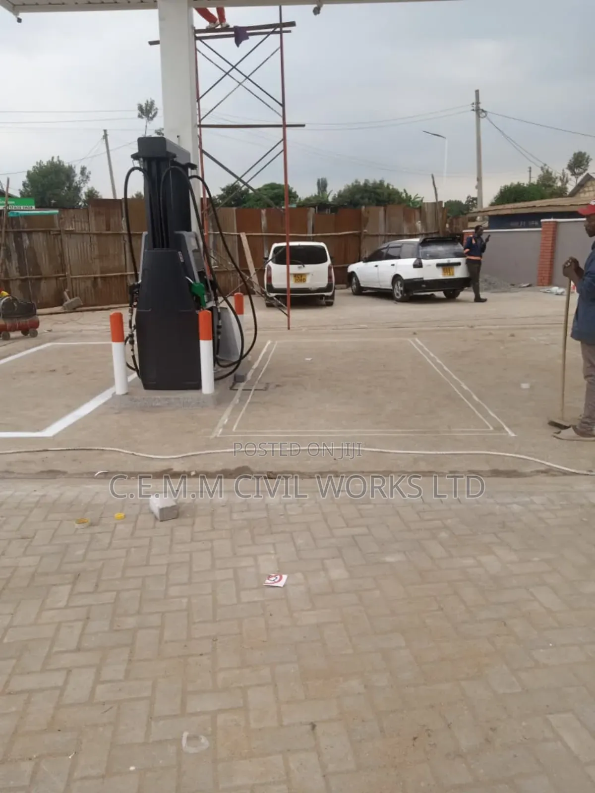 Roadmarking of Parking Lots