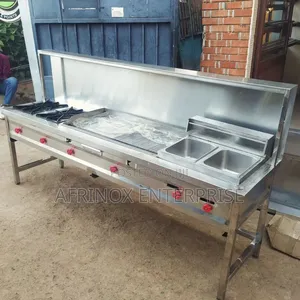 Two Burner, Griddle and Gas Deep Fryer. Combined Cooker