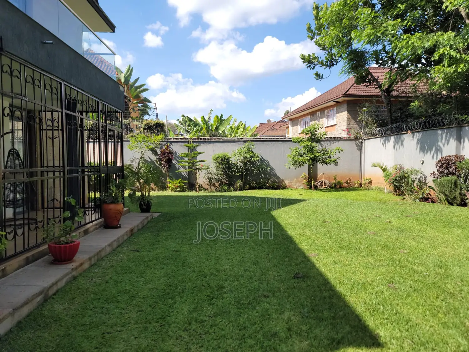 4bdrm Townhouse/Terrace in Garden Estate, Ridgeways for sale