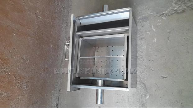 Ss 304 Stainless Steel Greas Traps