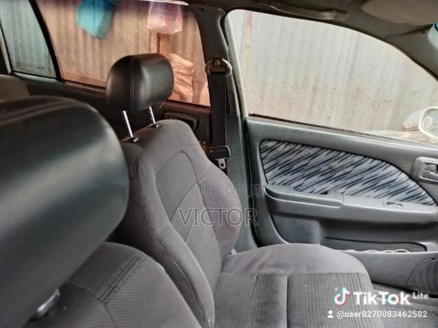 Toyota Caldina - thumbnail 6