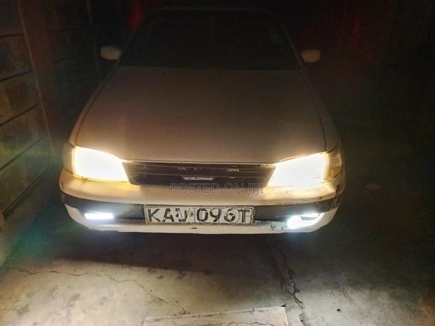 Toyota Caldina - thumbnail 10