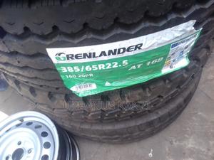 385/65r22.5 Tyre - thumbnail 2