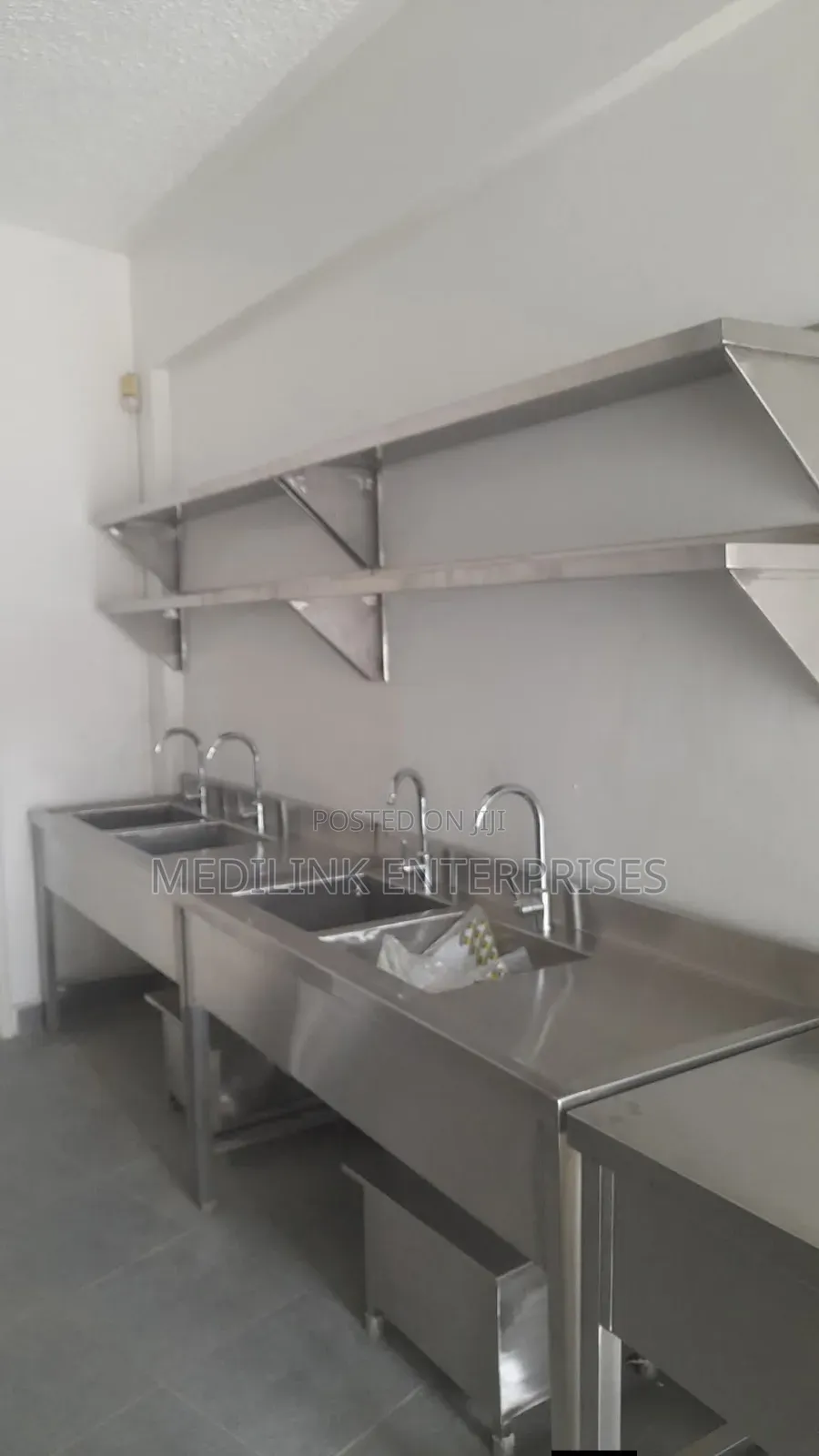 Custom Made Washing Area for Kitchen