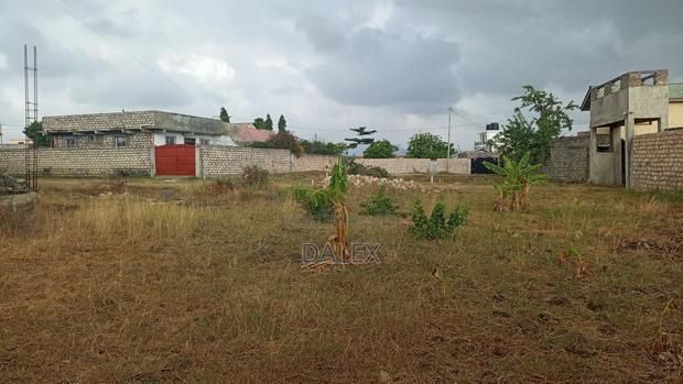 50by100 for Sale Umoja Village - thumbnail 4