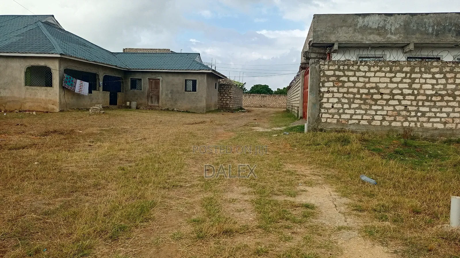 50by100 for Sale Umoja Village