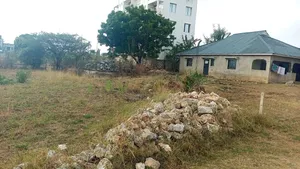 50by100 for Sale Umoja Village