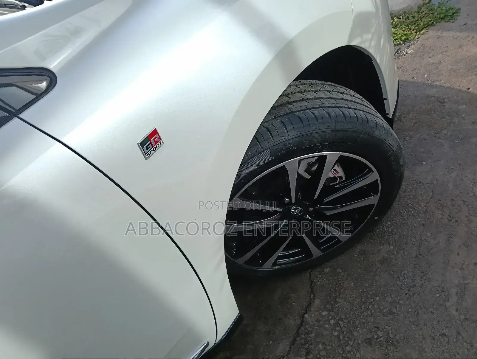 Toyota Harrier 2.0 Turbo 4WD 2019 White