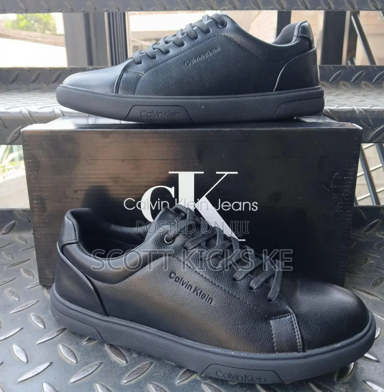 Calvin Klein Casuals