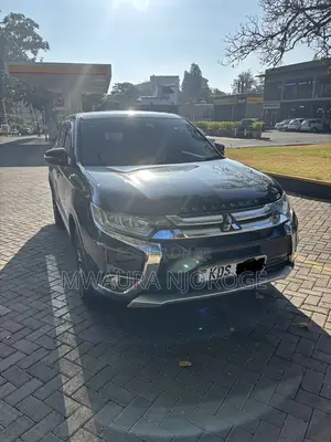 Mitsubishi Outlander 2017 Black