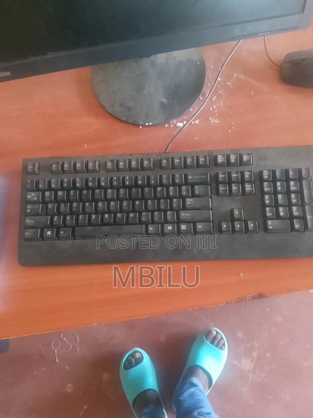 32 Inches Computer Monitor - thumbnail 6