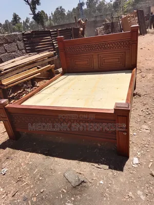 Mahogany Crafted Beds 5*6