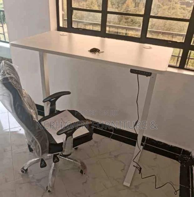 Compact Adjustable Height Desk – Small Home Office - main view