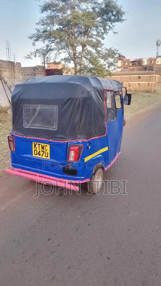 Piaggio Scooter 2019 Blue - thumbnail 3