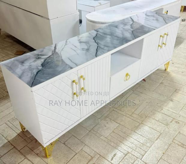 6fts Tv Stand With Marble Top