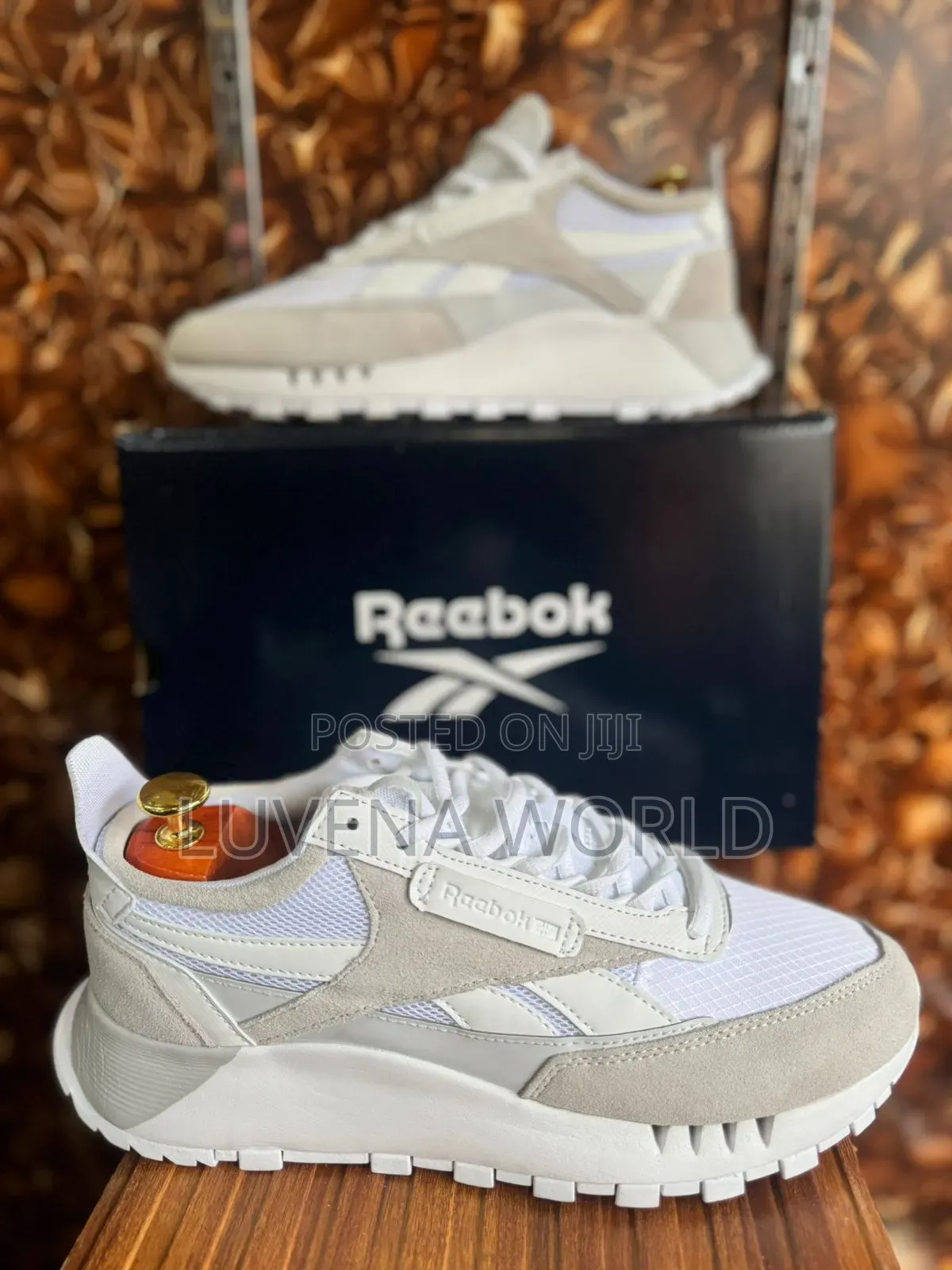 Reebok Classic Sneakers
