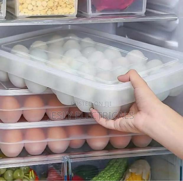 Stackable Plastic Egg Tray - main view