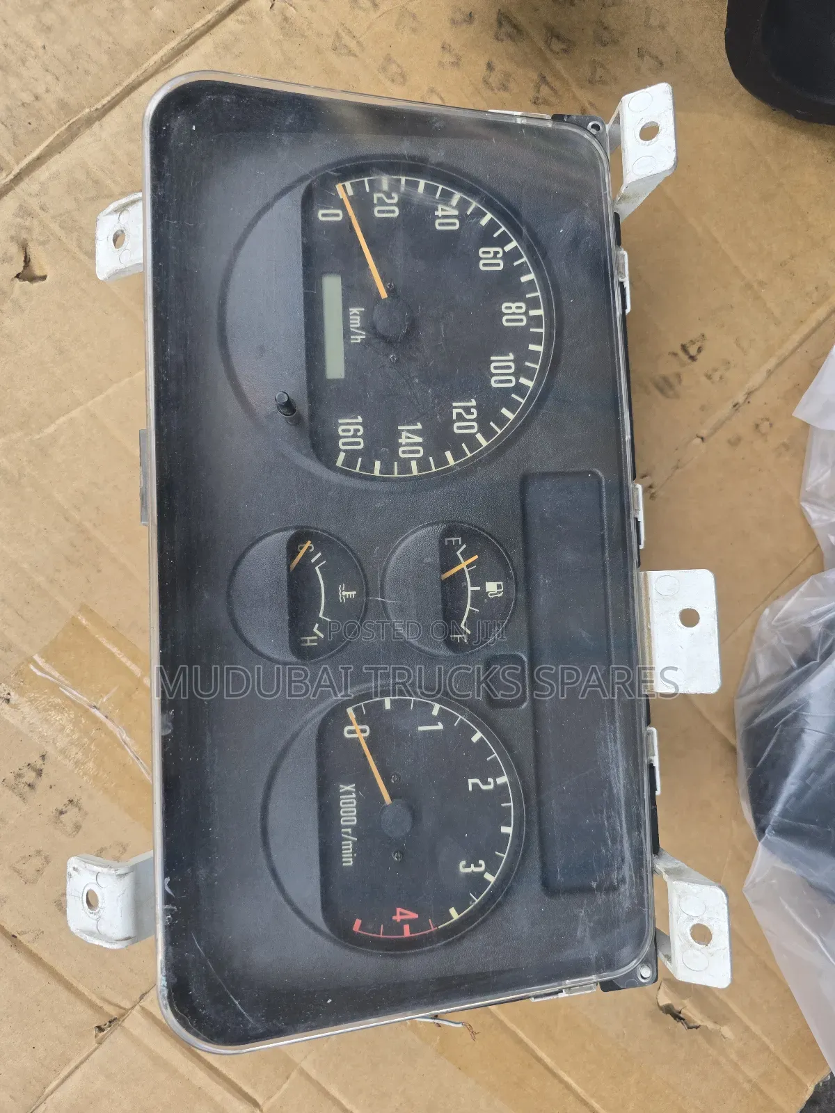 Isuzu NPR and NKR 4.3 Speedometer Clock Assy