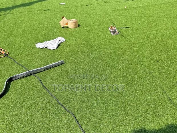 20mm Soft And Durable Green Artificial Grass Carpet