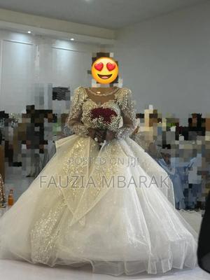 Bridal Gown - thumbnail 2