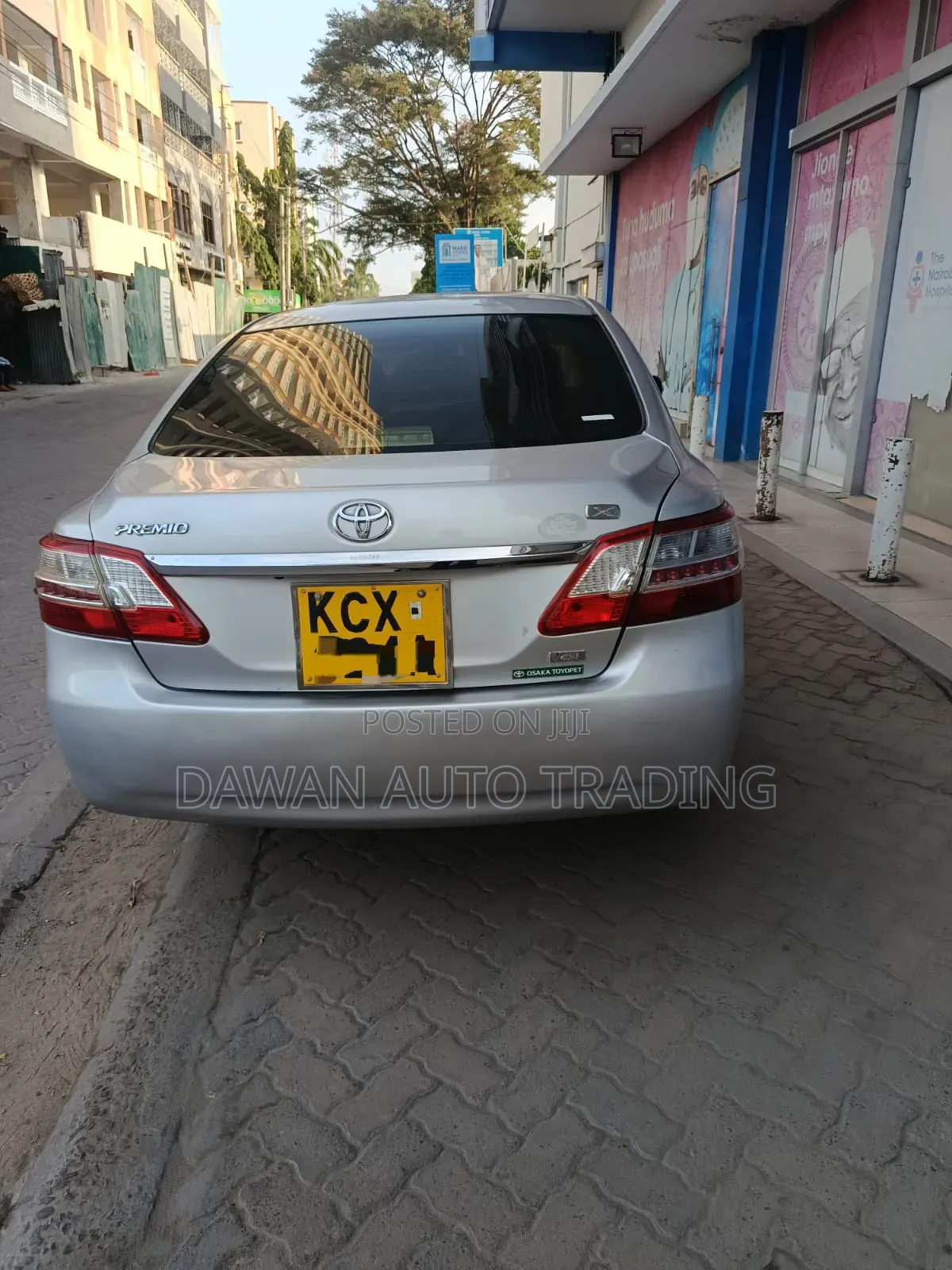 Toyota Premio 2013 Silver