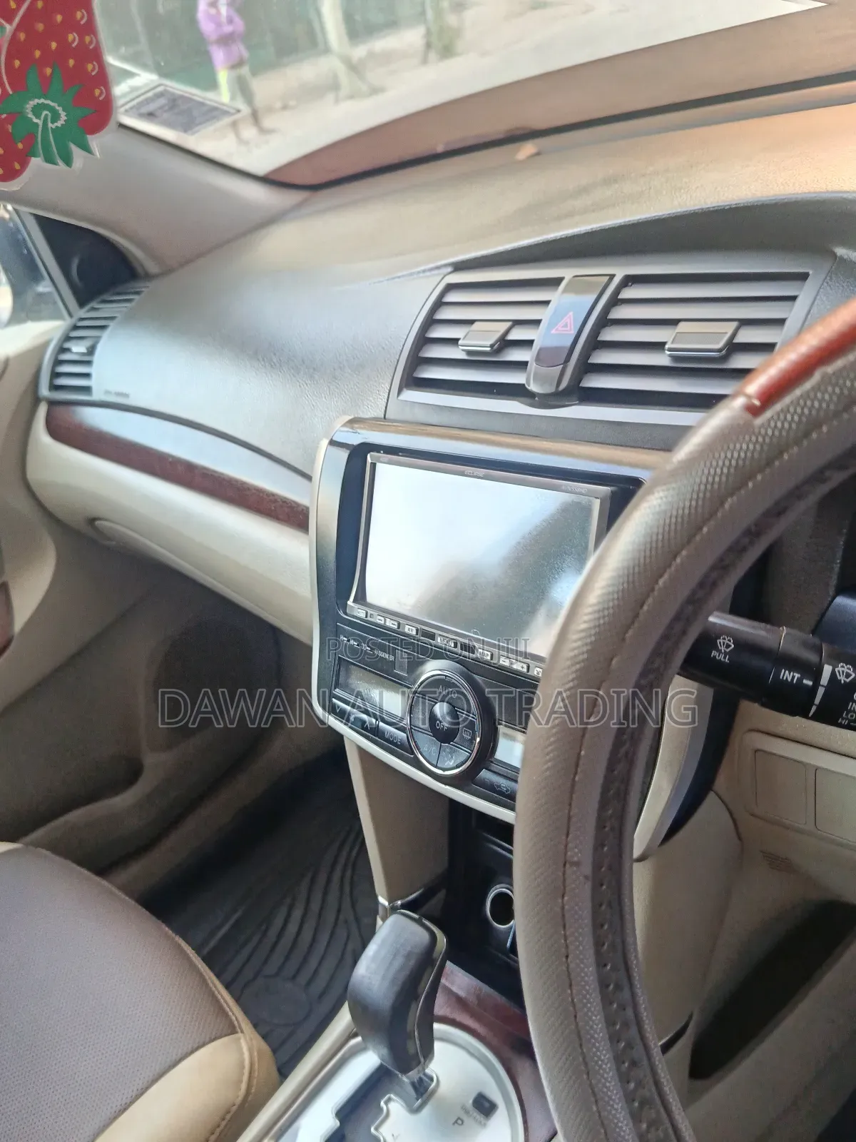 Toyota Premio 2013 Silver