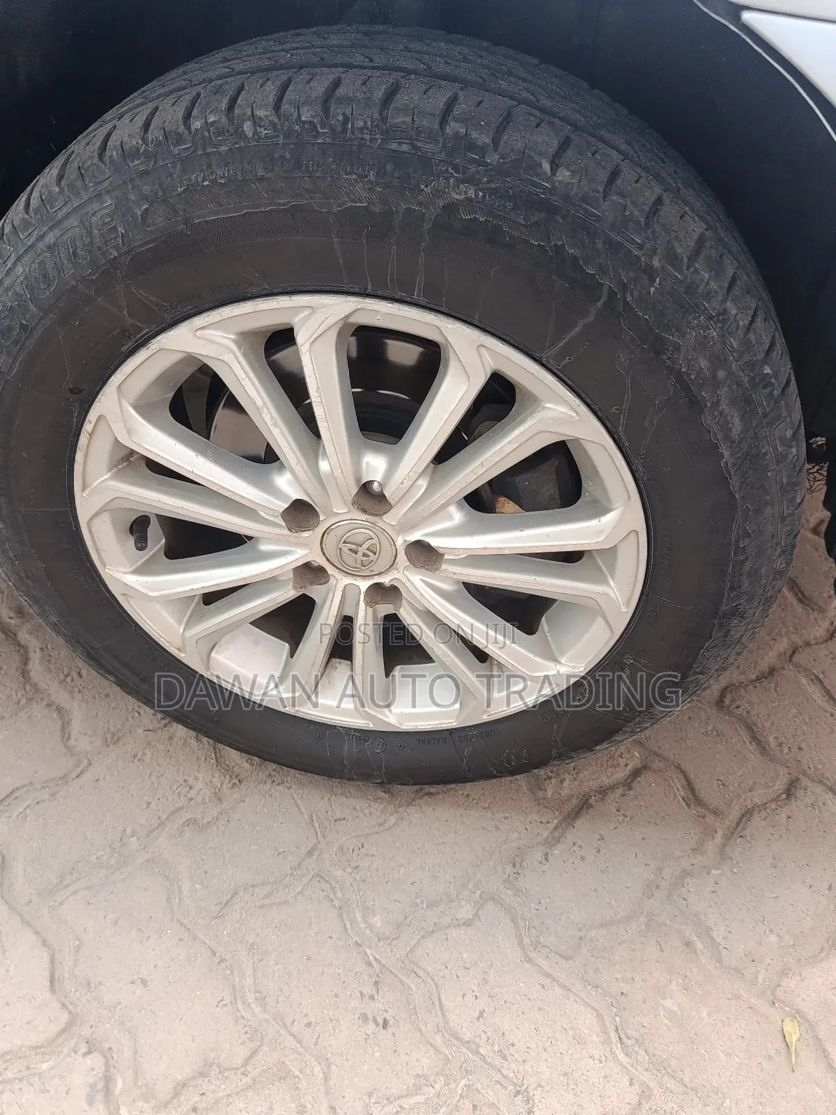 Toyota Premio 2013 Silver
