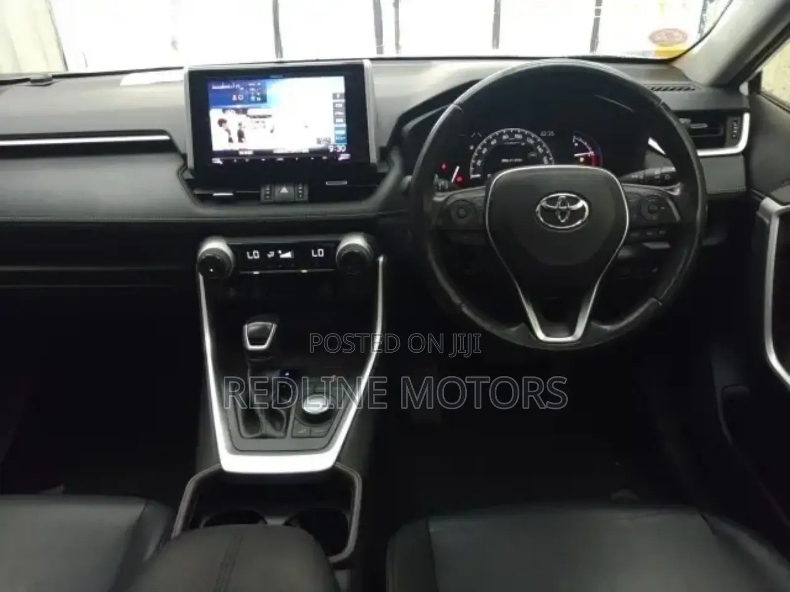 Toyota RAV4 XLE AWD 2019 White