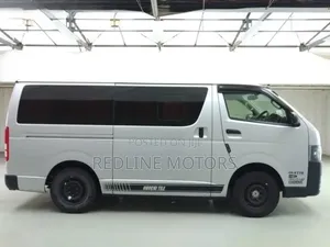 Toyota HiAce 2018 Silver