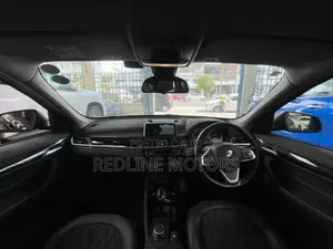 BMW X1 xDrive28i AWD 2018 Blue