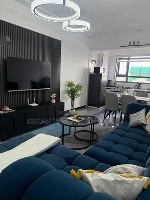 Cosy 1 Bedroom in Lavington. - thumbnail 2